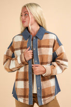 Load image into Gallery viewer, Pinky Plaid Shacket - Very J