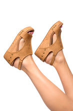 Load image into Gallery viewer, Carley Wedge Sandals in Caramel Smooth