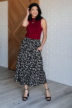 Load image into Gallery viewer, Fielding Flowers Floral Skirt