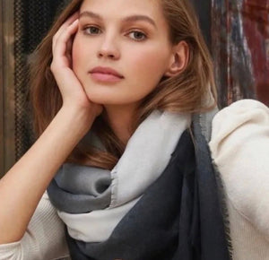 Cushnie Ombre Grey Scarf