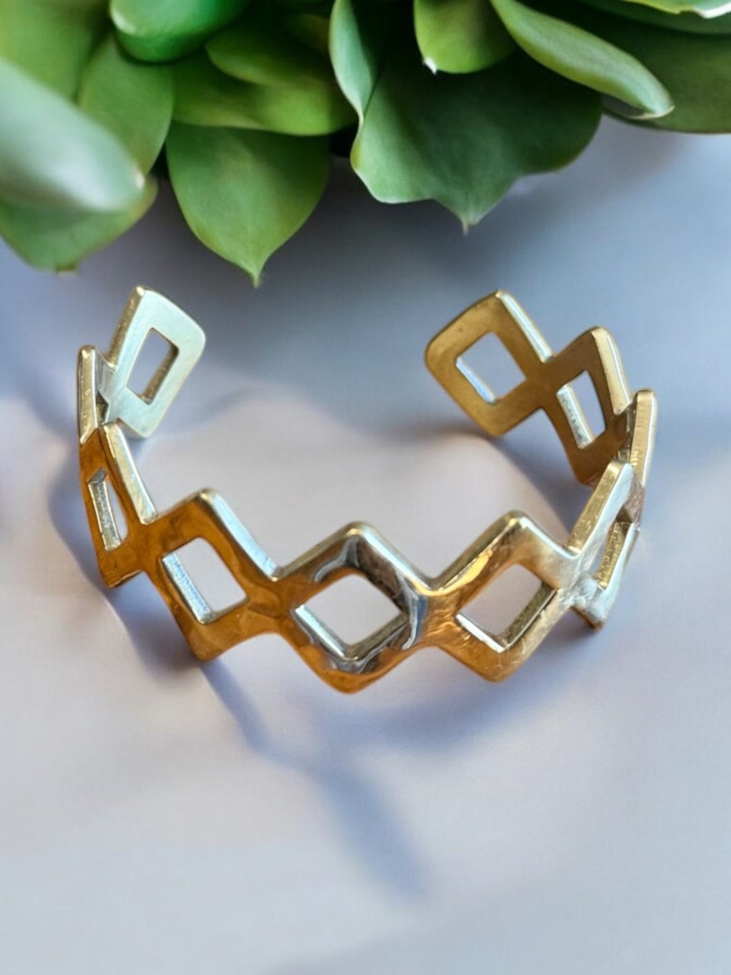 Gold Zig Zag Diamonds - Rustic Cuff