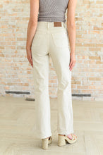 Load image into Gallery viewer, Selena High Rise Distressed 90&#39;s Straight Jeans in Bone